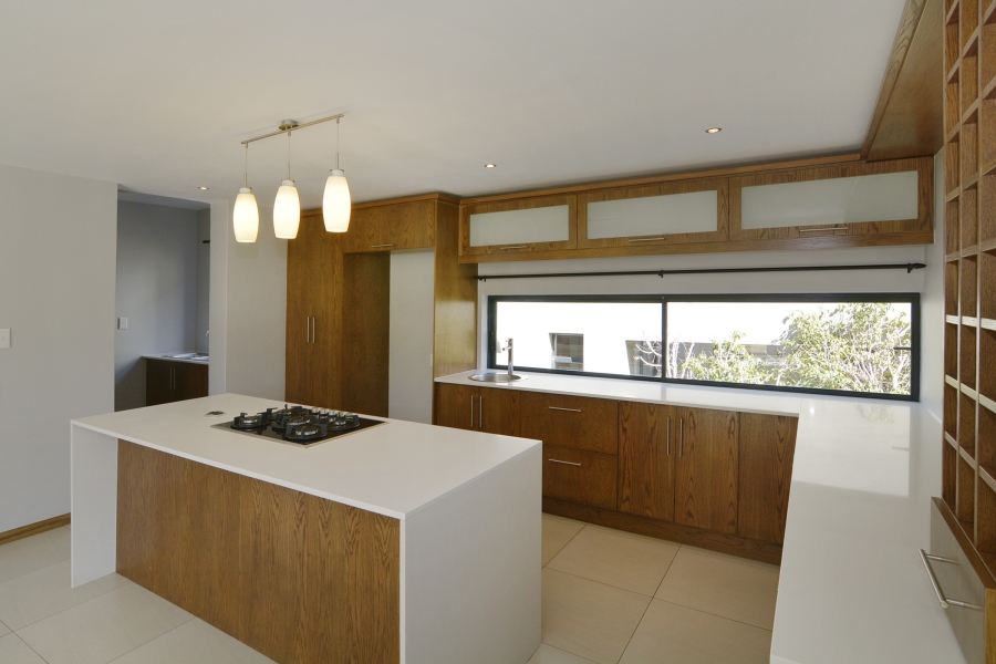 To Let 3 Bedroom Property for Rent in Waterfall Country Village Gauteng