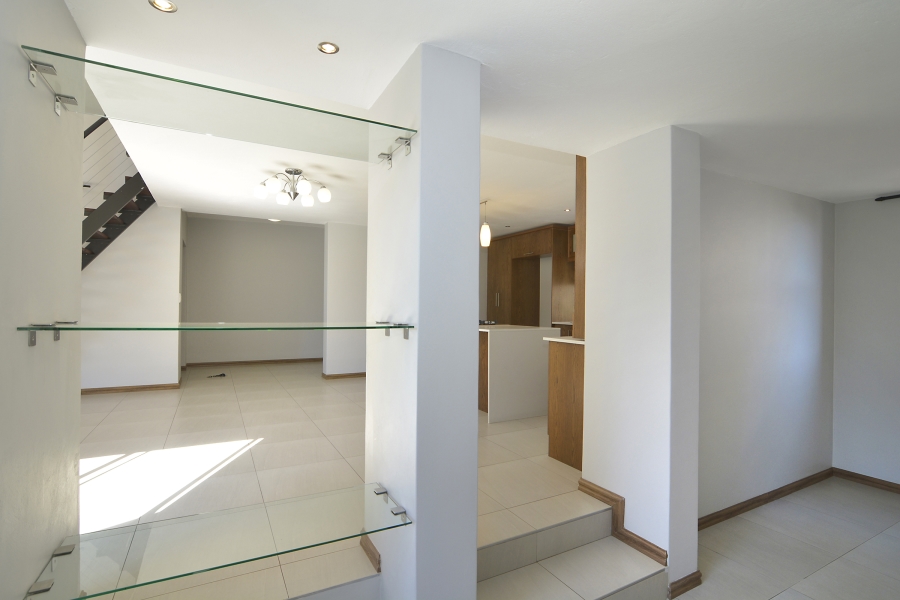 To Let 3 Bedroom Property for Rent in Waterfall Country Village Gauteng