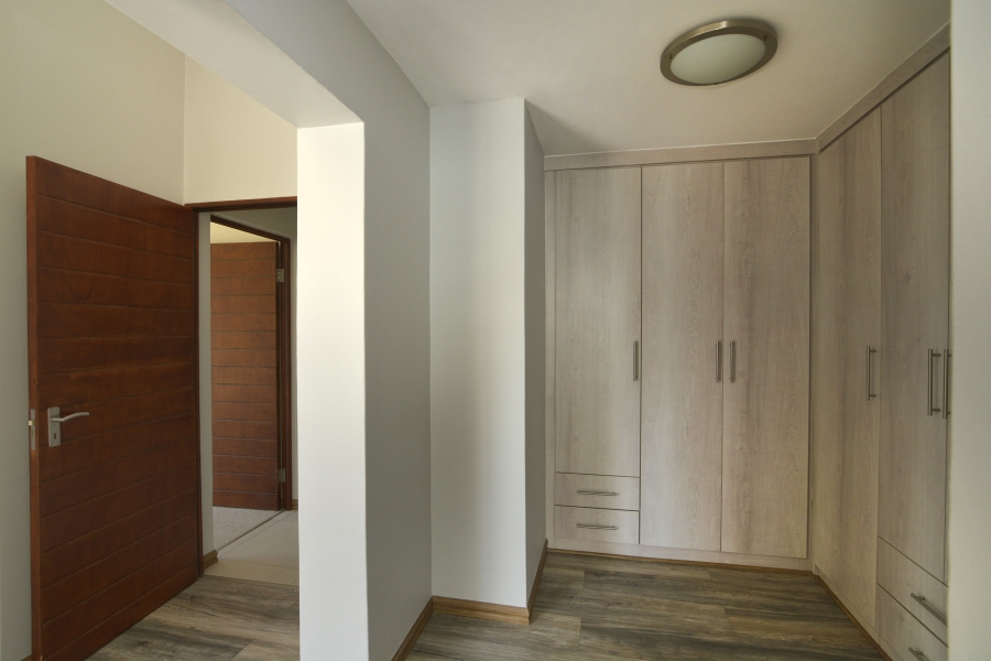 To Let 3 Bedroom Property for Rent in Waterfall Country Village Gauteng