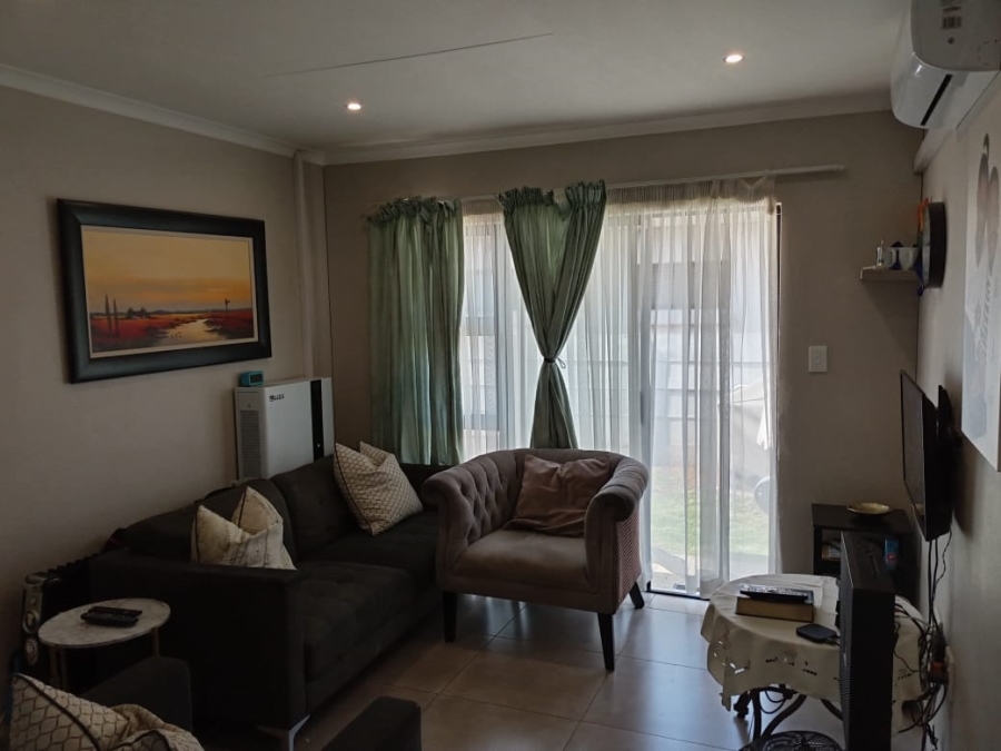 3 Bedroom Property for Sale in Albertsdal Gauteng