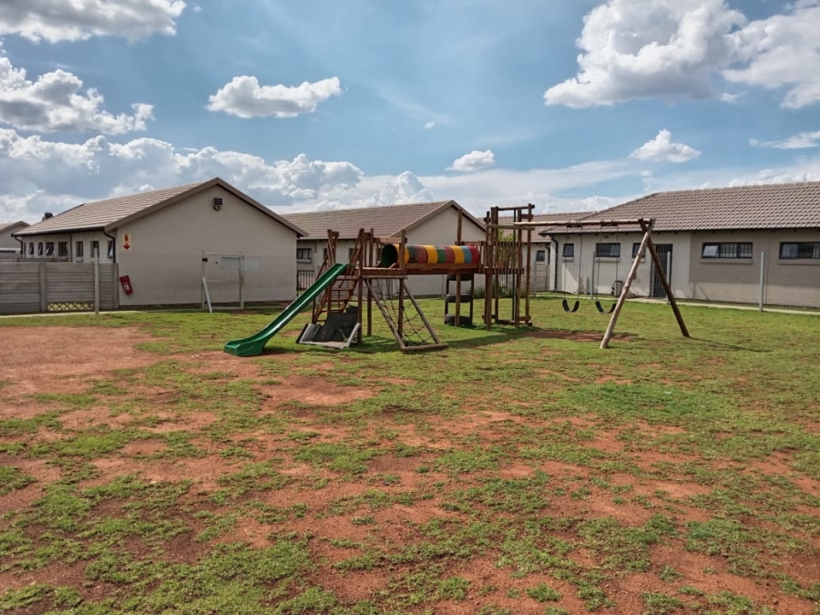 3 Bedroom Property for Sale in Albertsdal Gauteng
