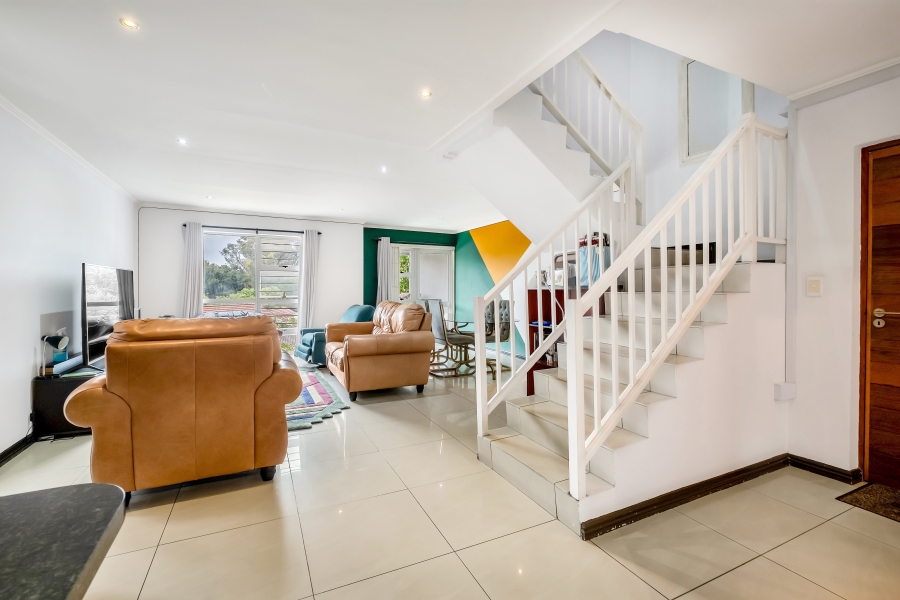 2 Bedroom Property for Sale in Strathavon Gauteng