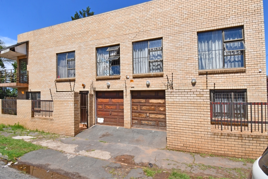 9 Bedroom Property for Sale in Mayfair Gauteng