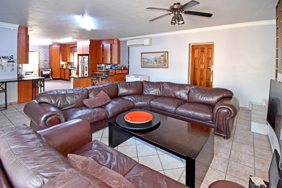 4 Bedroom Property for Sale in Mayfair West Gauteng