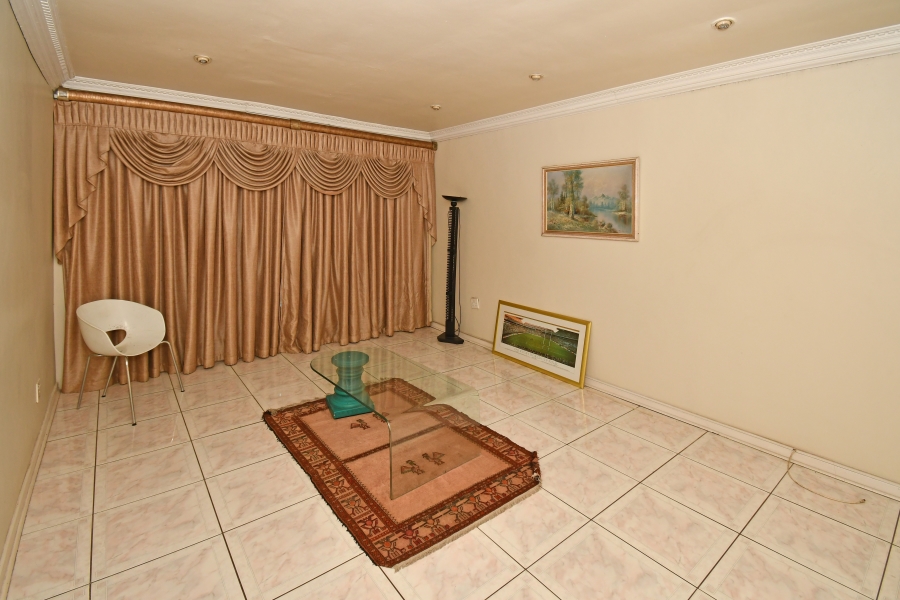 4 Bedroom Property for Sale in Mayfair West Gauteng