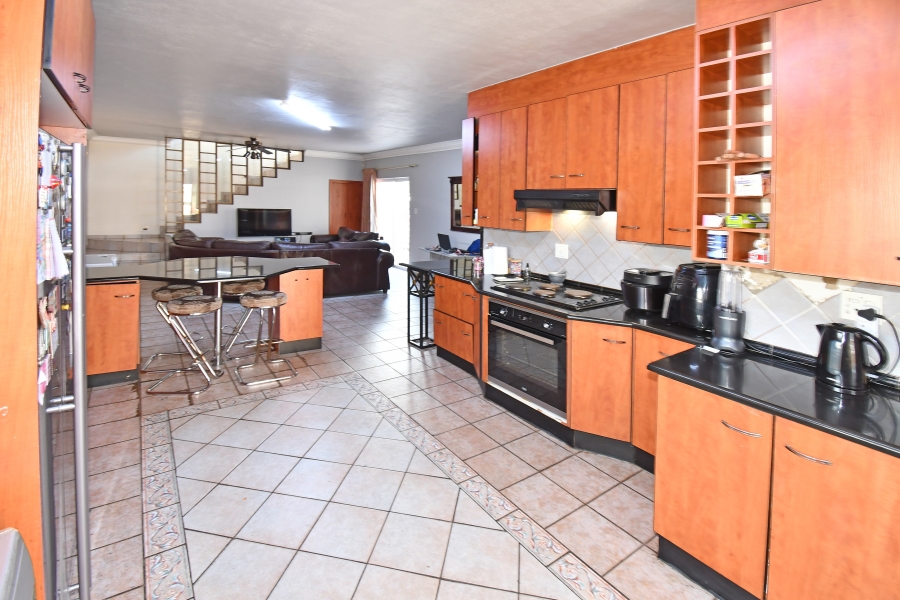 4 Bedroom Property for Sale in Mayfair West Gauteng