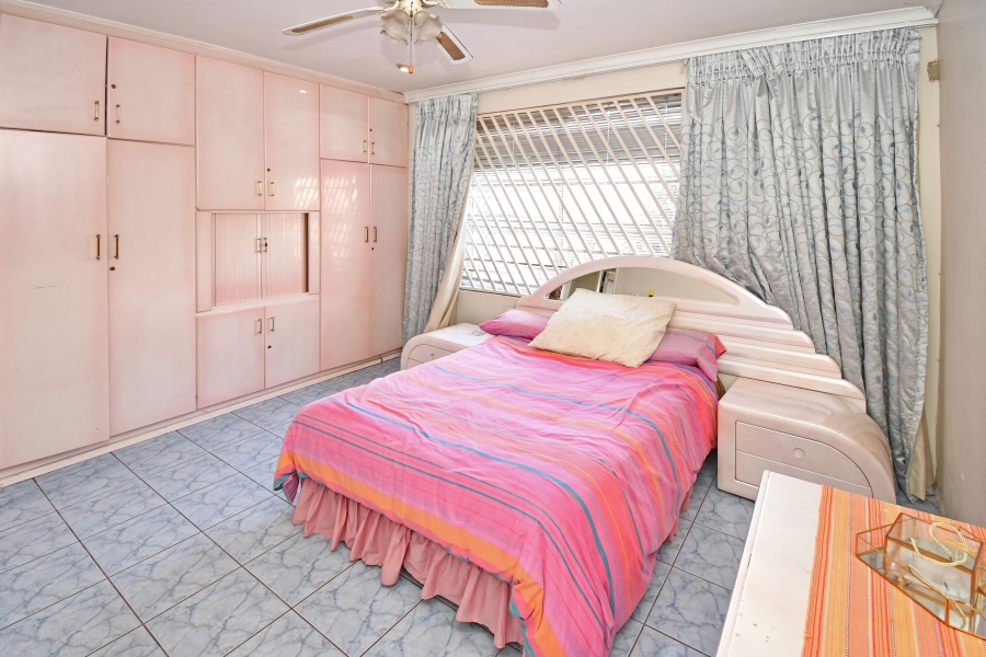 4 Bedroom Property for Sale in Mayfair West Gauteng