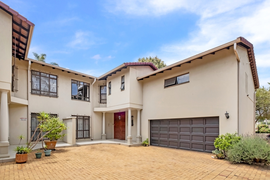 4 Bedroom Property for Sale in Illovo Gauteng
