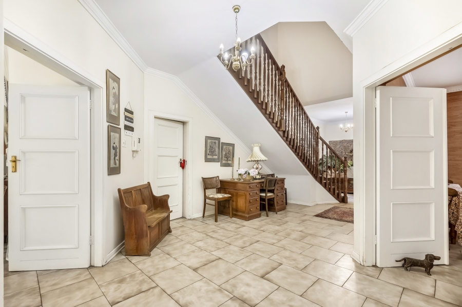 4 Bedroom Property for Sale in Illovo Gauteng