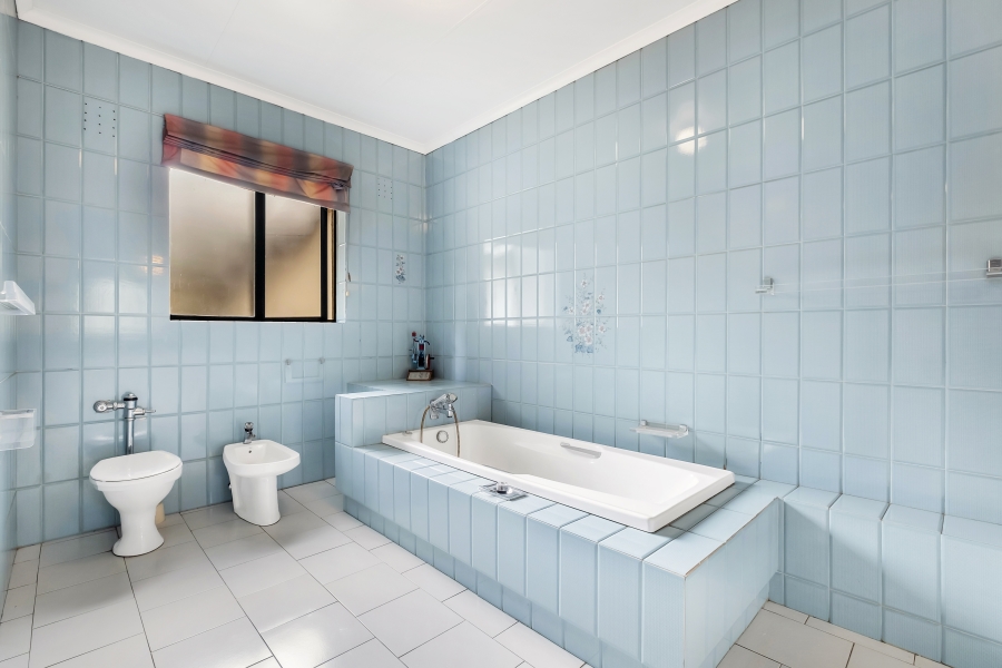 4 Bedroom Property for Sale in Illovo Gauteng