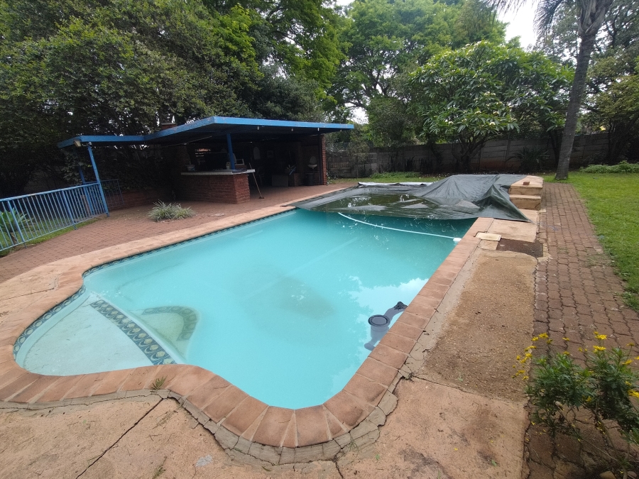 4 Bedroom Property for Sale in Heatherdale AH Gauteng