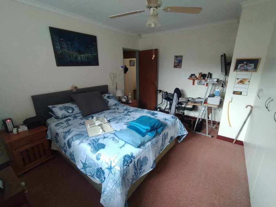 4 Bedroom Property for Sale in Heatherdale AH Gauteng