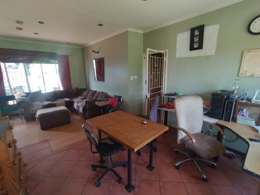 3 Bedroom Property for Sale in Eldorette Gauteng
