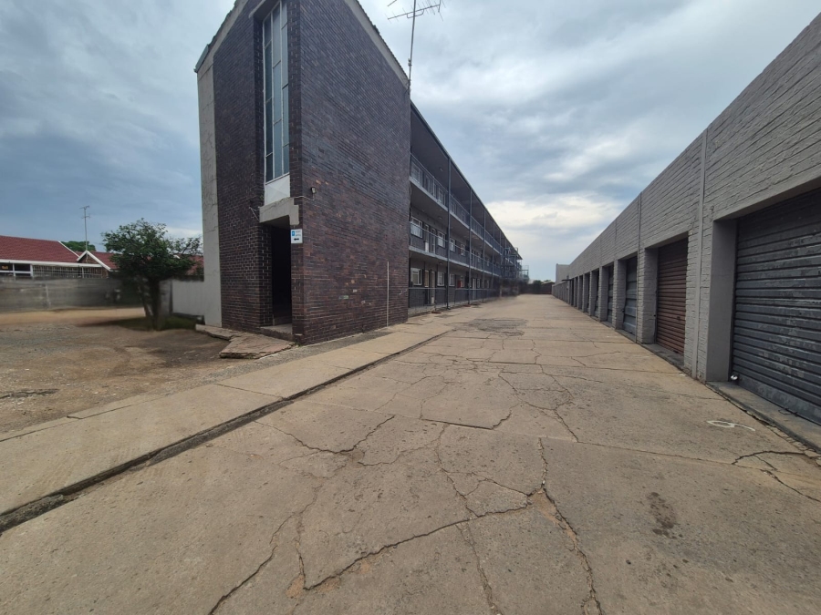 2 Bedroom Property for Sale in Three Rivers Gauteng