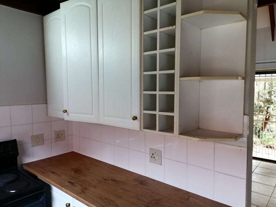 2 Bedroom Property for Sale in Weavind Park Gauteng