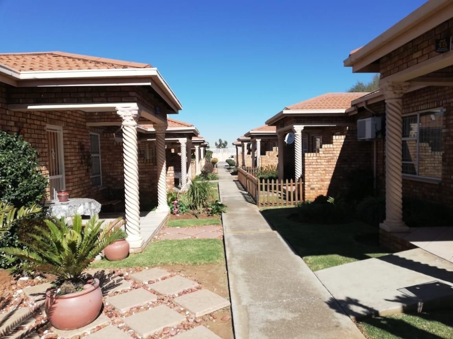 2 Bedroom Property for Sale in Van Dyk Park Gauteng