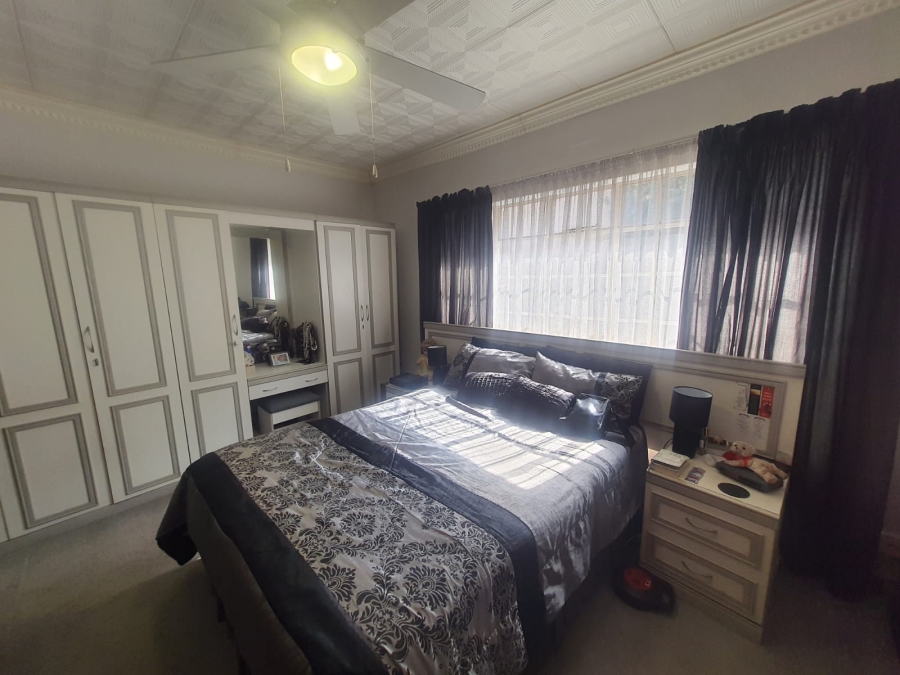 3 Bedroom Property for Sale in Vanderbijlpark SE 6 Gauteng