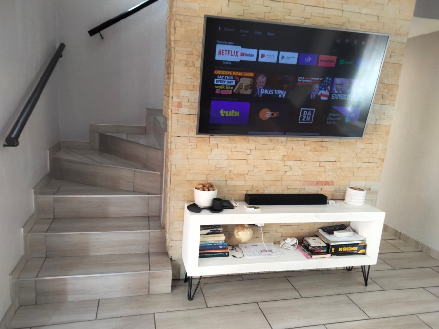 3 Bedroom Property for Sale in Sundowner Gauteng