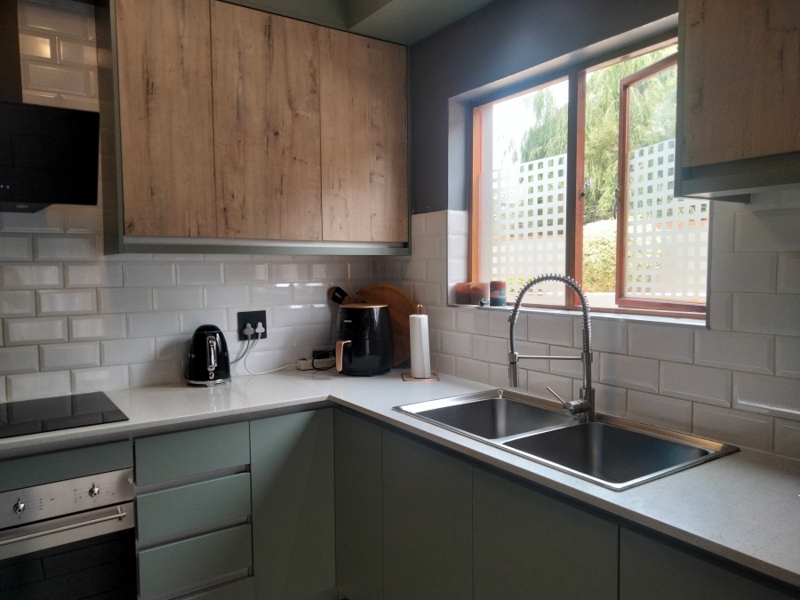 3 Bedroom Property for Sale in Sundowner Gauteng