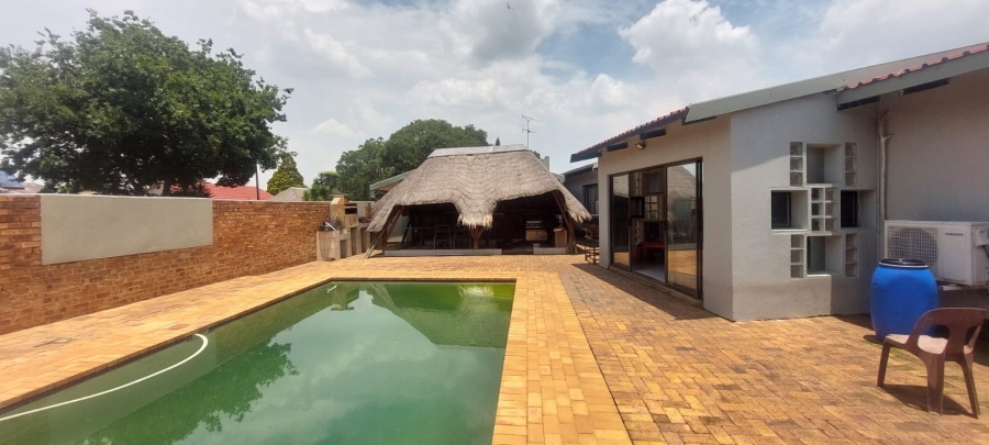 4 Bedroom Property for Sale in Van Dyk Park Gauteng