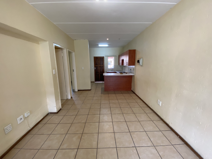 2 Bedroom Property for Sale in Comet Gauteng