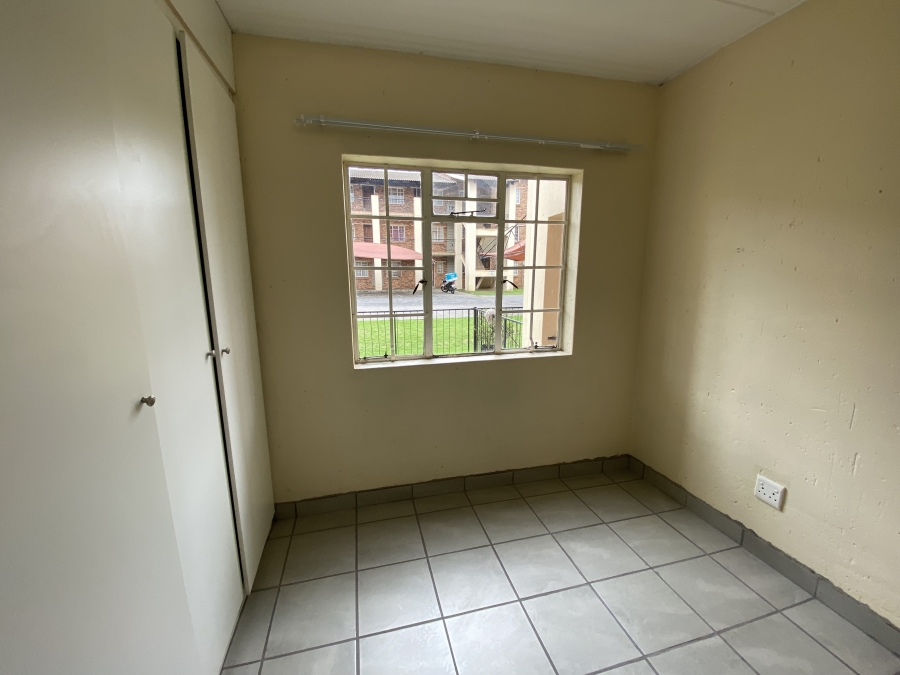 2 Bedroom Property for Sale in Comet Gauteng