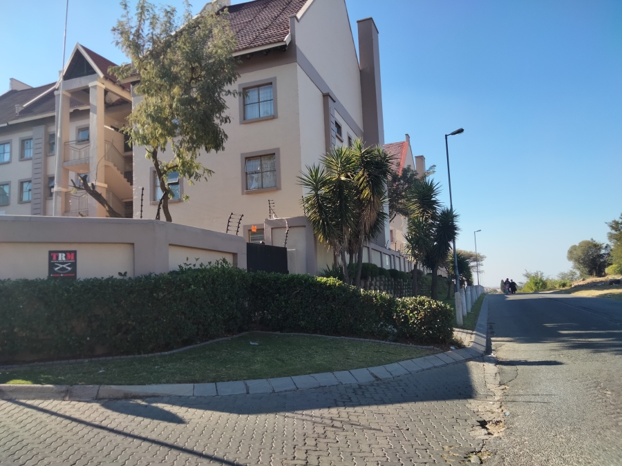 To Let 3 Bedroom Property for Rent in Sundowner Gauteng