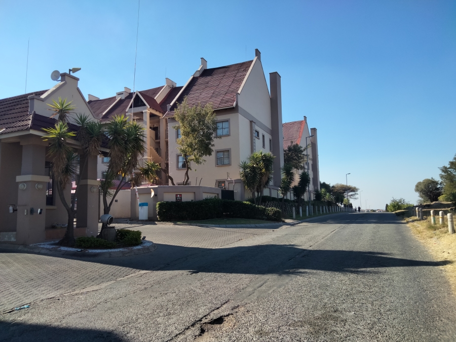 To Let 3 Bedroom Property for Rent in Sundowner Gauteng