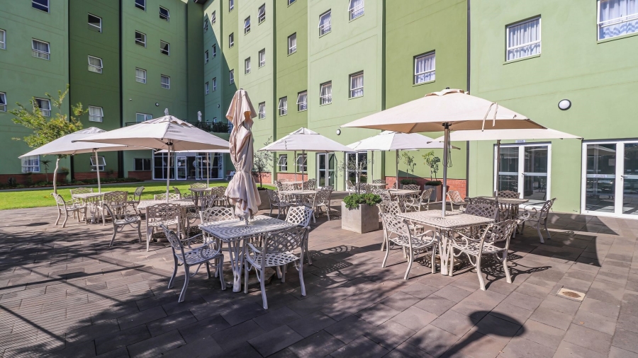 2 Bedroom Property for Sale in Broadacres Gauteng