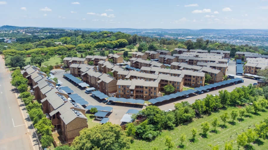 2 Bedroom Property for Sale in Olympus AH Gauteng