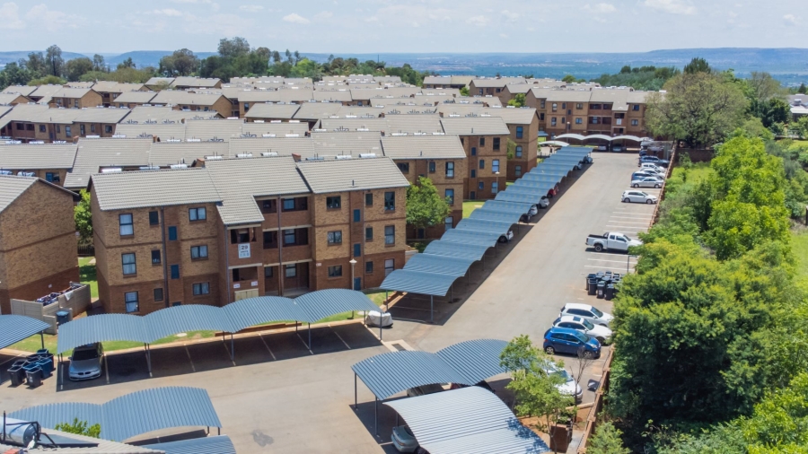 2 Bedroom Property for Sale in Olympus AH Gauteng