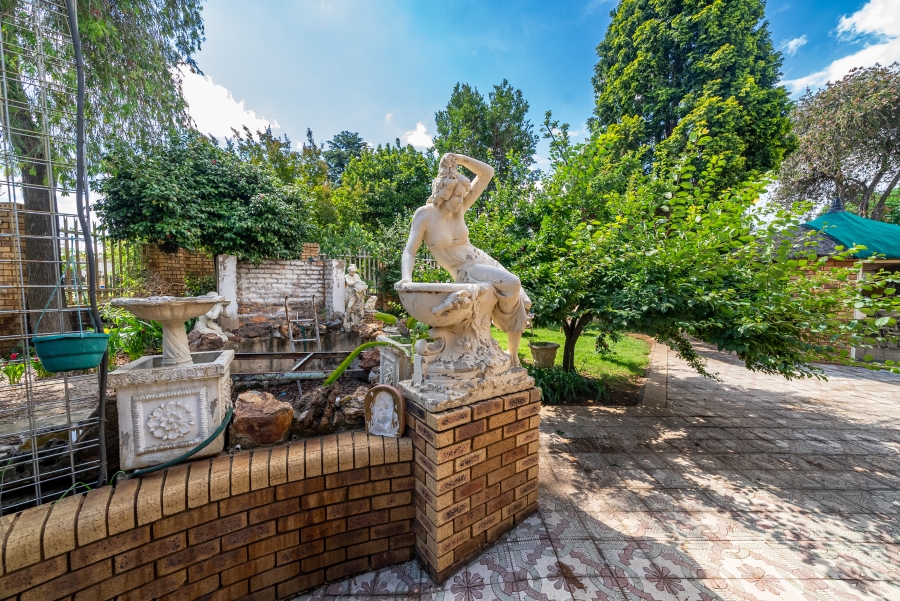 4 Bedroom Property for Sale in Van Dyk Park Gauteng