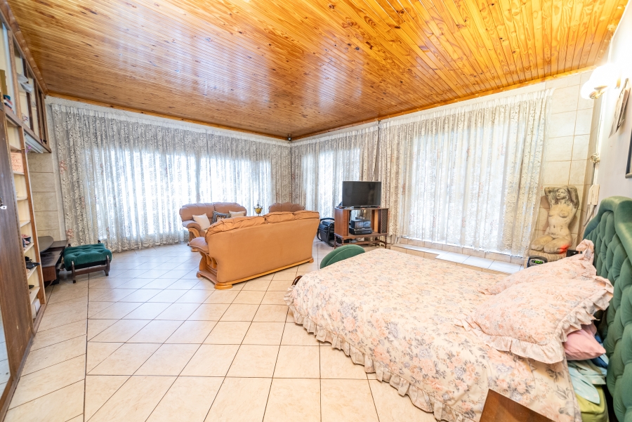 4 Bedroom Property for Sale in Van Dyk Park Gauteng