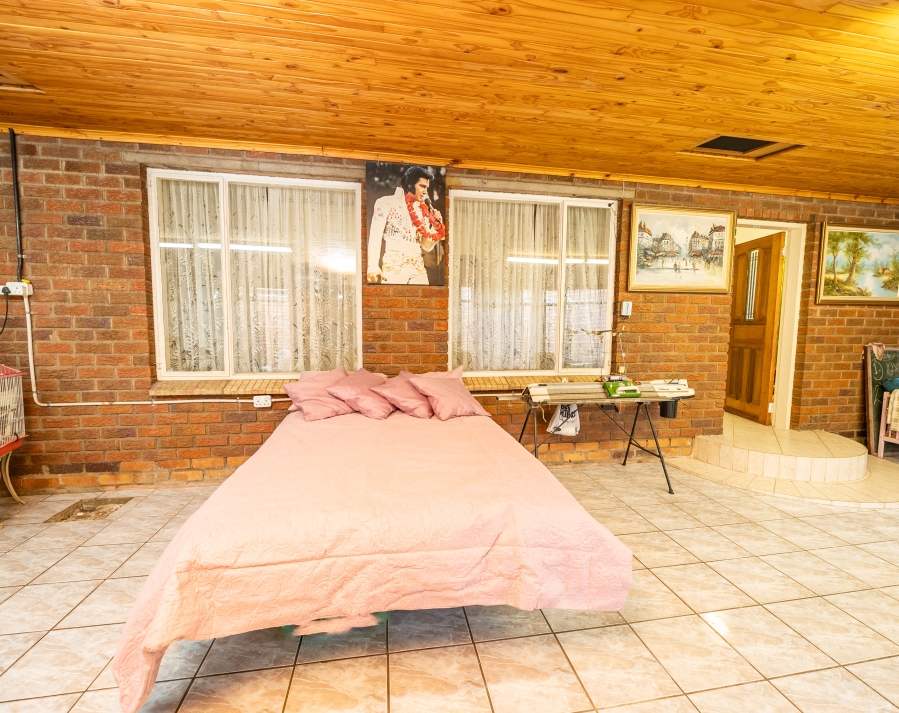 4 Bedroom Property for Sale in Van Dyk Park Gauteng