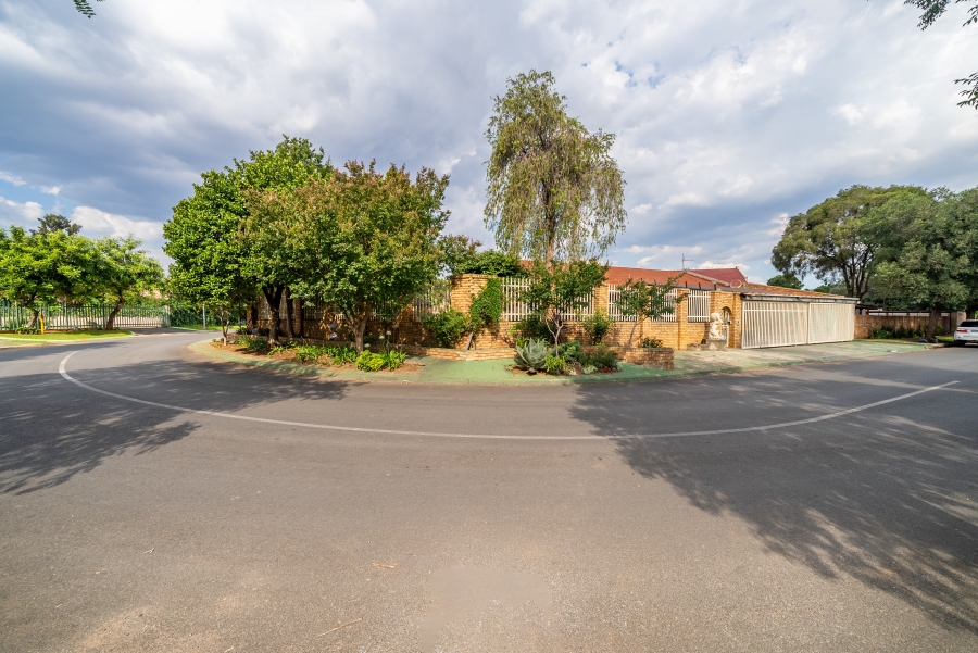 4 Bedroom Property for Sale in Van Dyk Park Gauteng