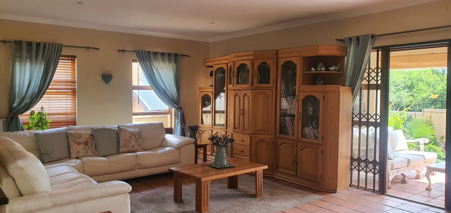 2 Bedroom Property for Sale in Heidelberg A H Gauteng