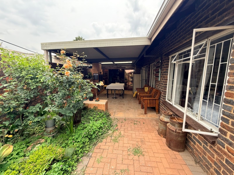 3 Bedroom Property for Sale in Three Rivers Gauteng