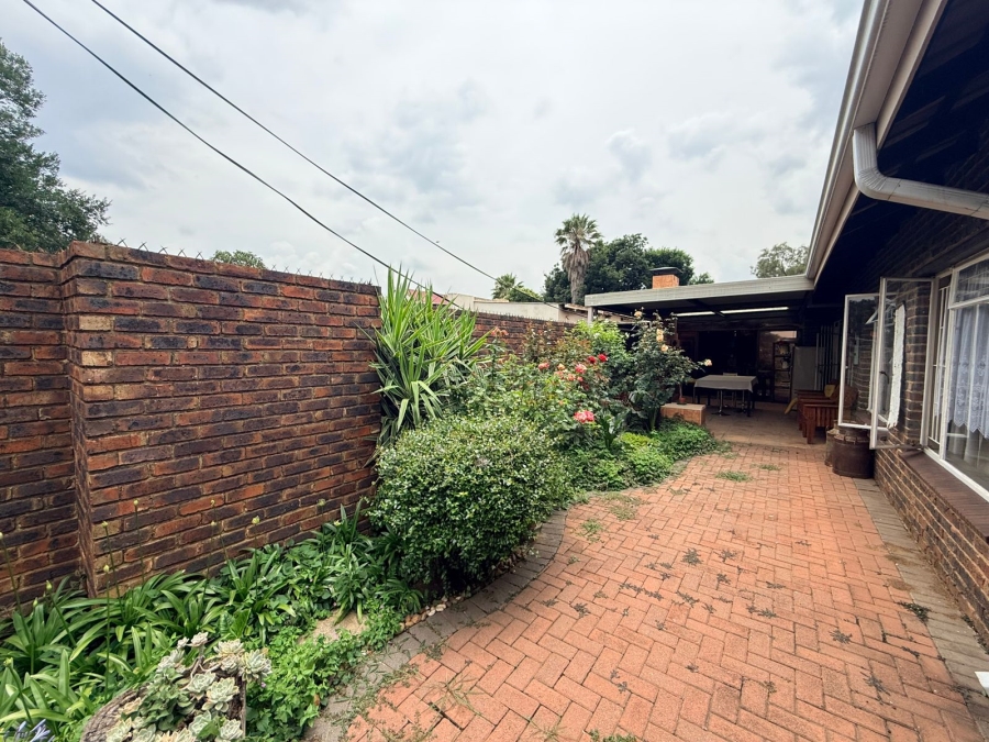 3 Bedroom Property for Sale in Three Rivers Gauteng