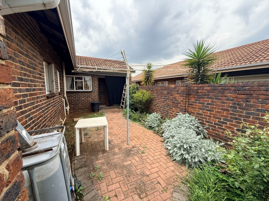 3 Bedroom Property for Sale in Three Rivers Gauteng