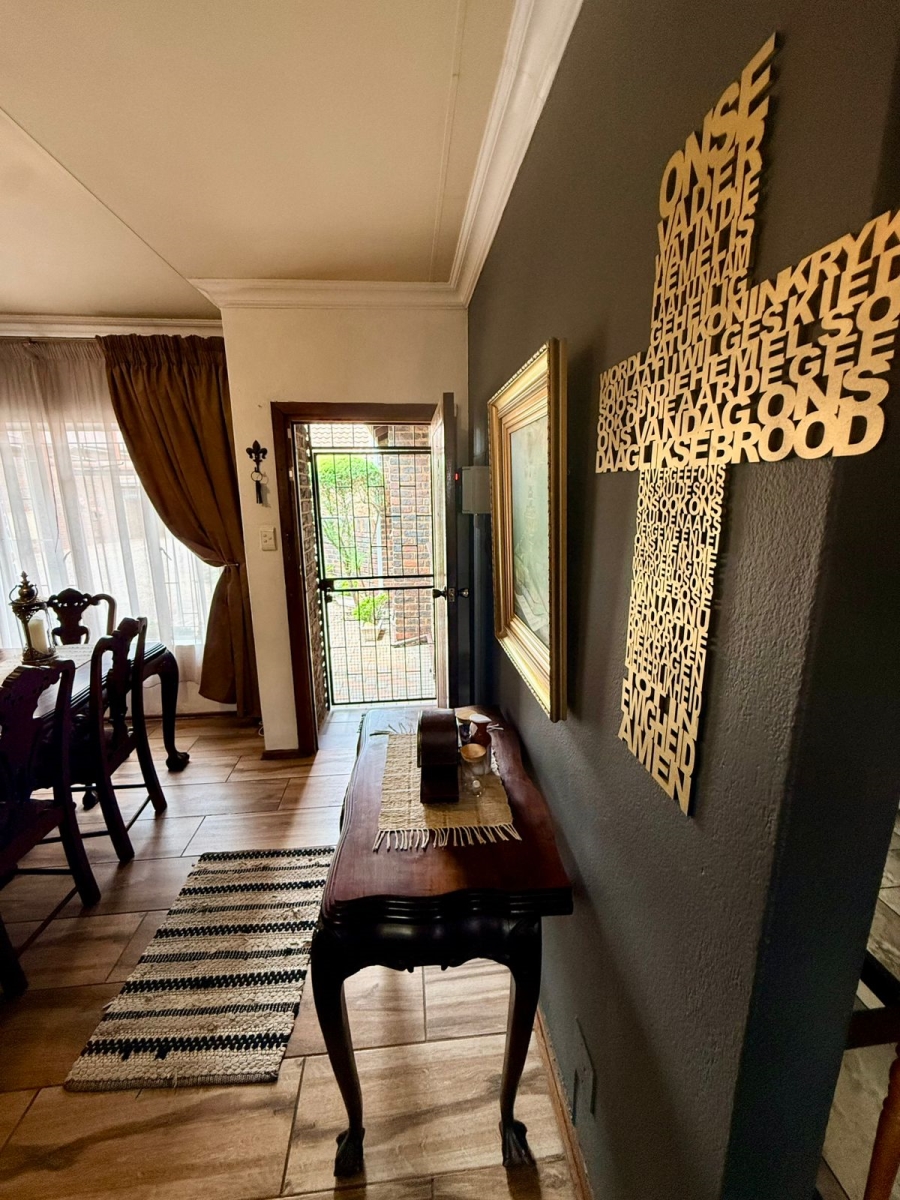3 Bedroom Property for Sale in Three Rivers Gauteng