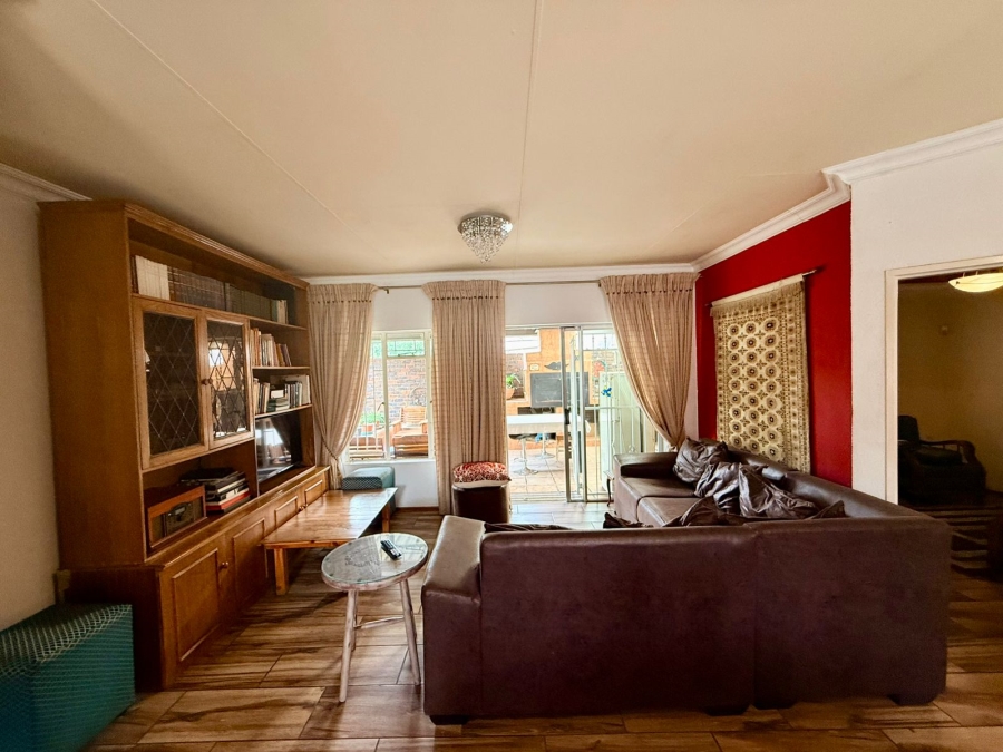 3 Bedroom Property for Sale in Three Rivers Gauteng