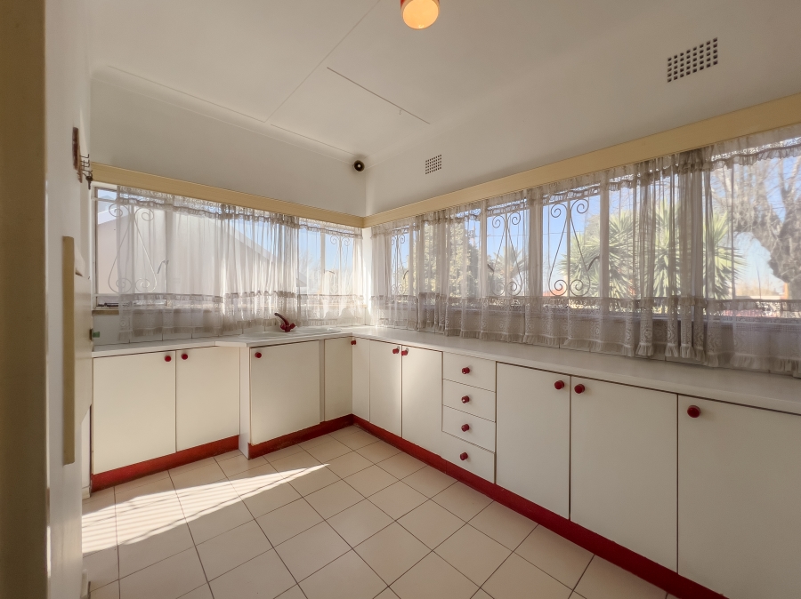 3 Bedroom Property for Sale in Birchleigh Gauteng