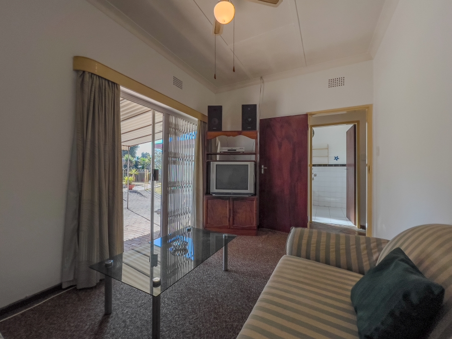 3 Bedroom Property for Sale in Birchleigh Gauteng