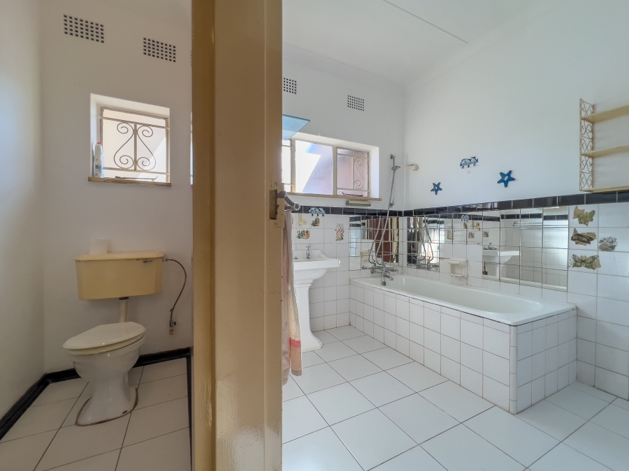 3 Bedroom Property for Sale in Birchleigh Gauteng