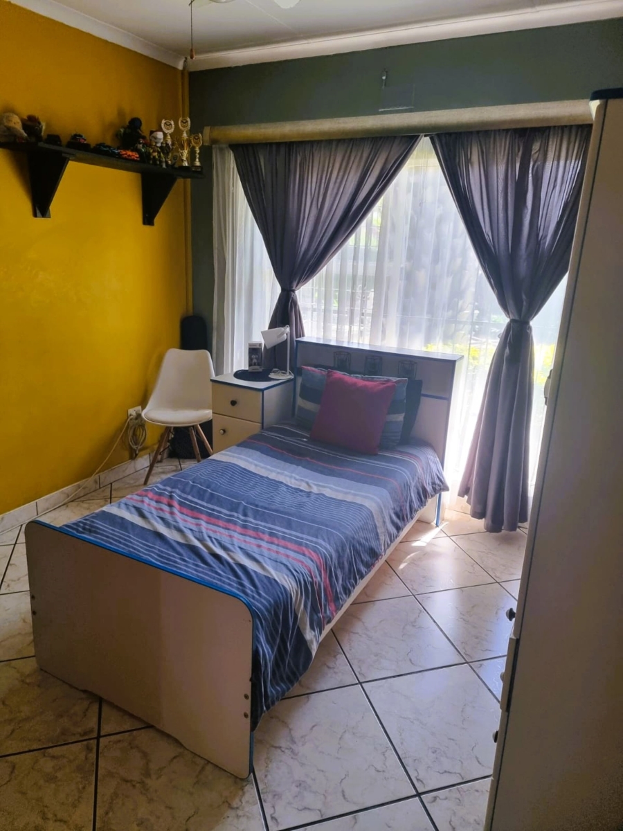 4 Bedroom Property for Sale in Vanderbijlpark SW 5 Gauteng