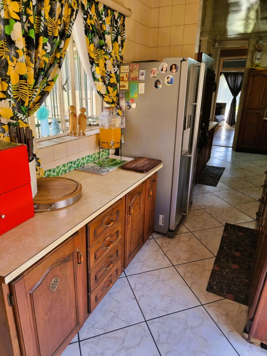 4 Bedroom Property for Sale in Vanderbijlpark SW 5 Gauteng