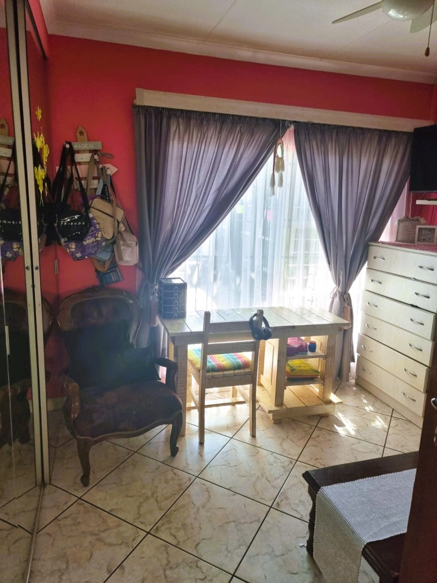 4 Bedroom Property for Sale in Vanderbijlpark SW 5 Gauteng