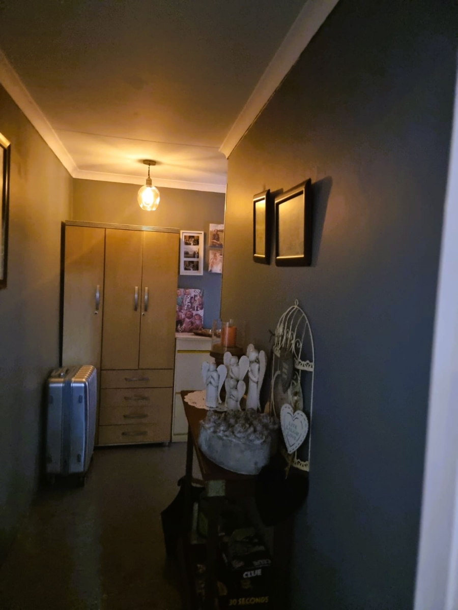 4 Bedroom Property for Sale in Vanderbijlpark SW 5 Gauteng