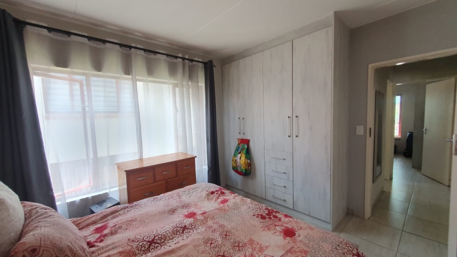 2 Bedroom Property for Sale in Winchester Hills Gauteng