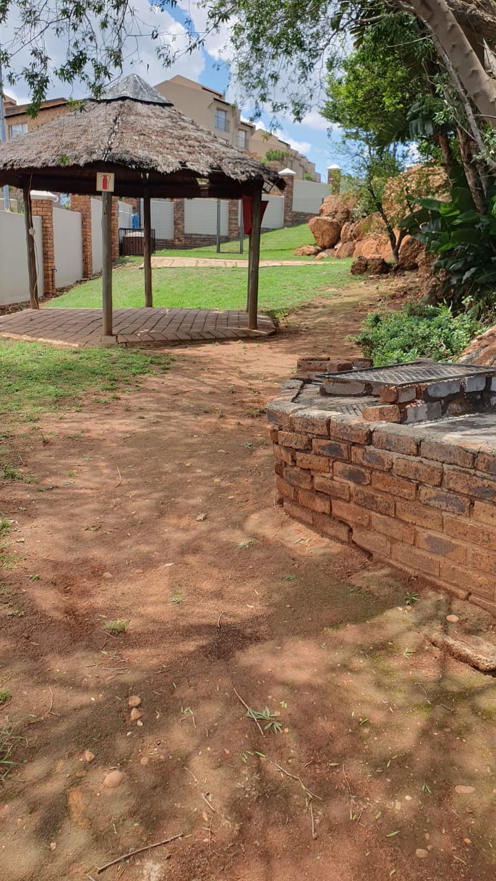 2 Bedroom Property for Sale in Winchester Hills Gauteng